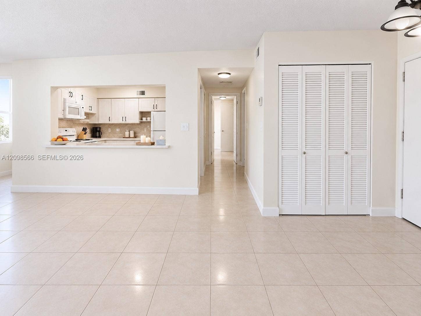 250 180th Drive, #404, Sunny Isles Beach, Sunny Isles Beach, FL 33160 Photo 3