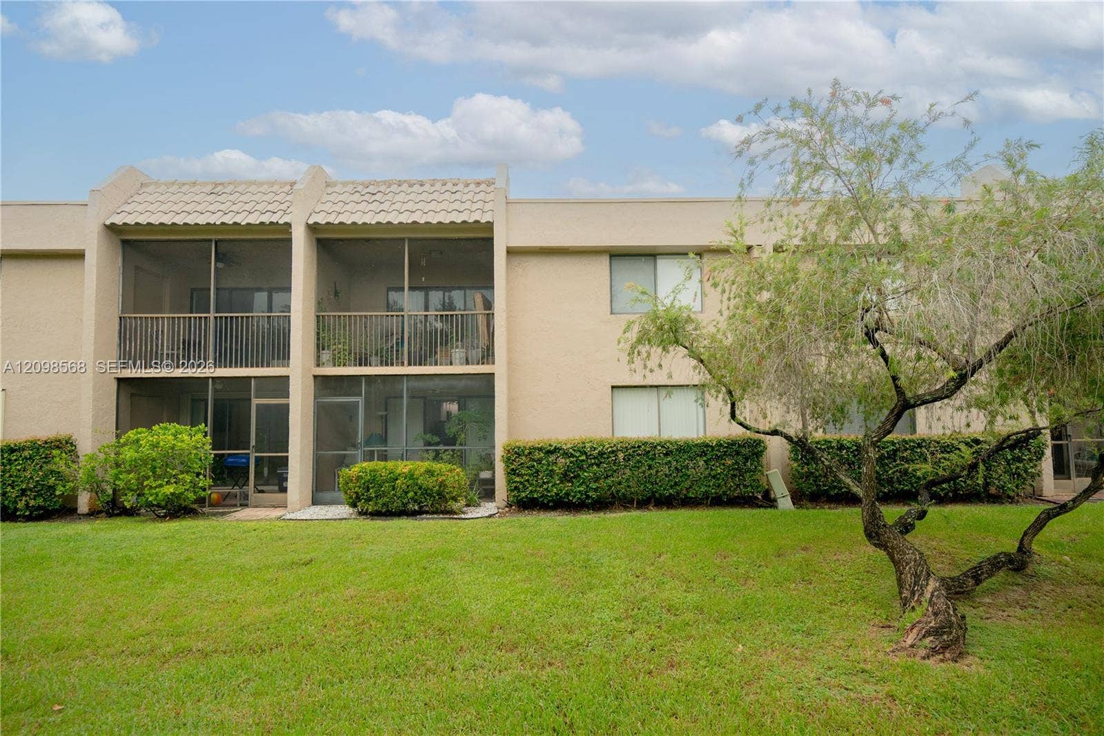 350 Racquet Club Road, #102, Weston, FL 33326 Photo 28