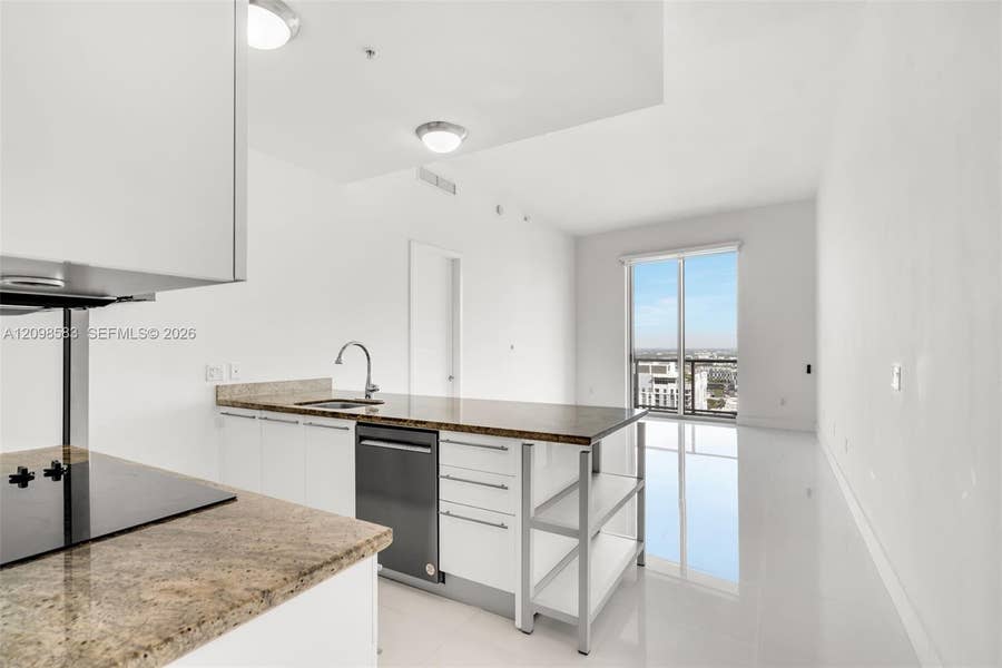 Property photo for 185 SW 7th Street, #4401, Miami, FL