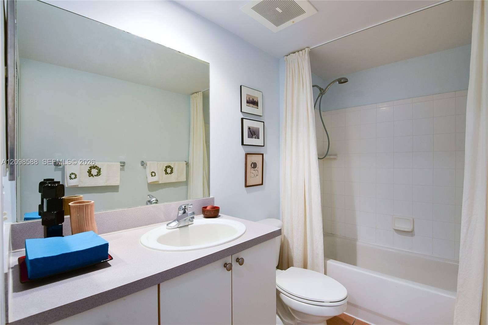Second bathroom