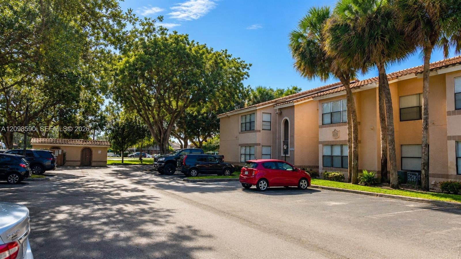 2986 S University Drive, #8108, Davie, Davie, FL 33328 Photo 2