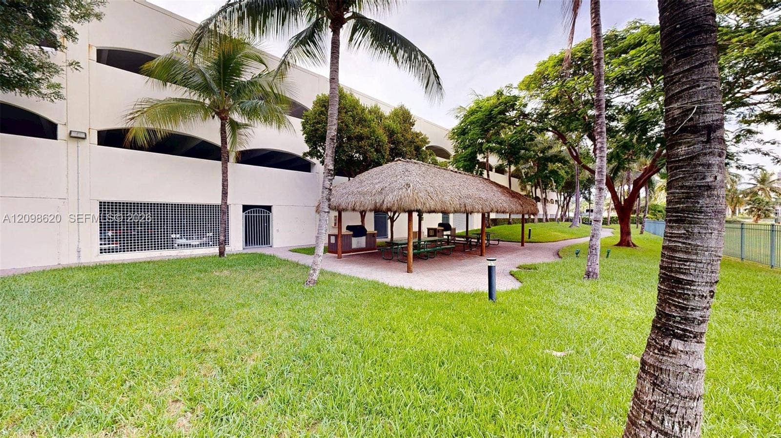 19501 W Country Club Drive, #2505, Aventura, FL 33180 Photo 42
