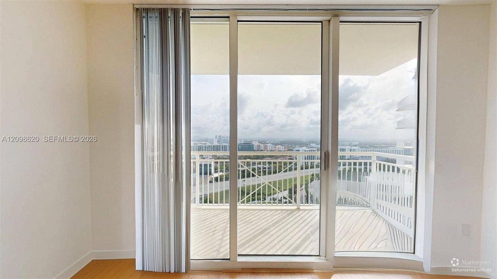 19501 W Country Club Drive, #2505, Aventura, FL 33180 Balcony view