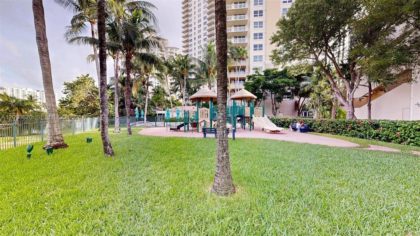 19501 W Country Club Drive, #2505, Aventura, FL 33180 Photo 41