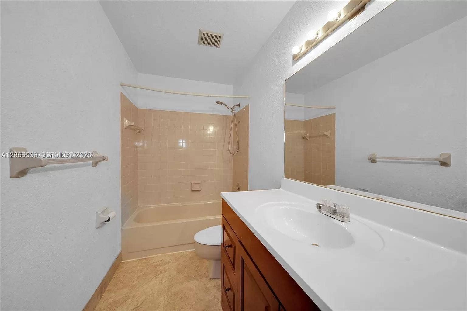 120 SE 12th Avenue, #120, Pompano Beach, Pompano Beach, FL 33060 Photo 11