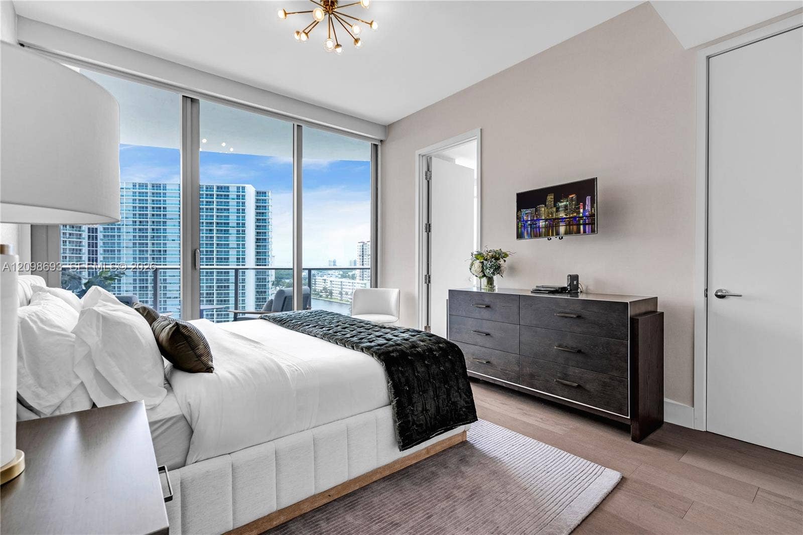 15701 Collins Avenue, #705, Sunny Isles Beach, FL 33160 Photo 49