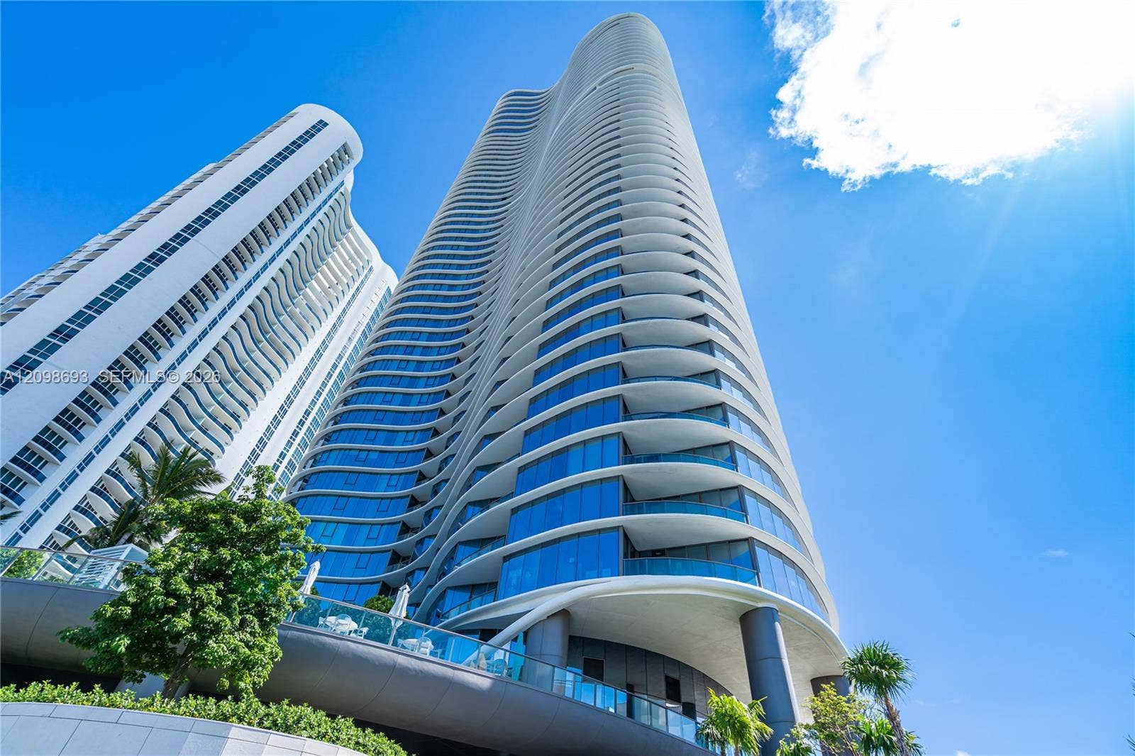 15701 Collins Avenue, #705, Sunny Isles Beach, FL 33160 Photo 59
