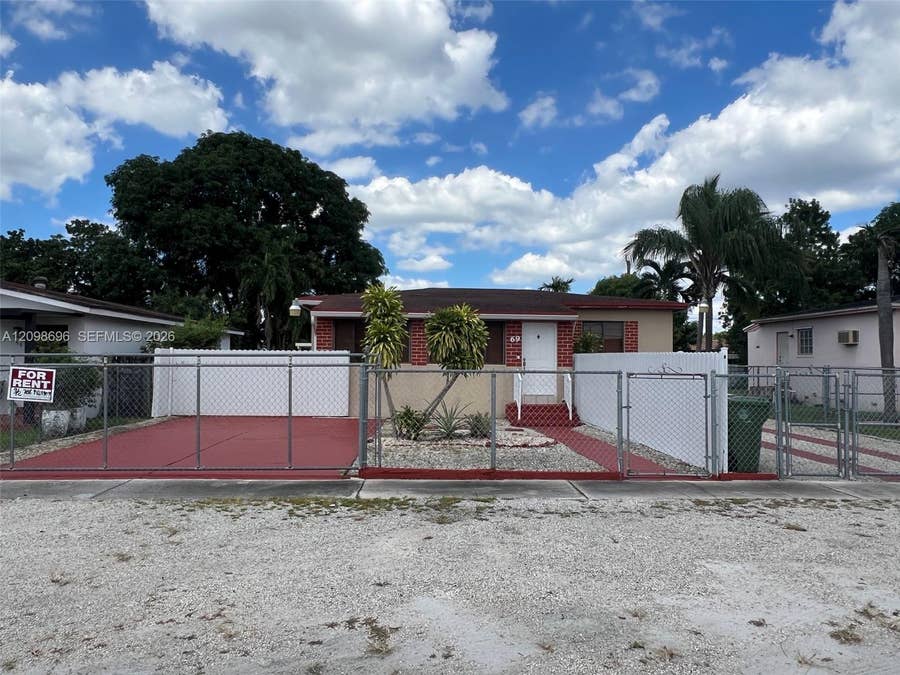 Property photo for 69 E 50th Place, Hialeah, FL