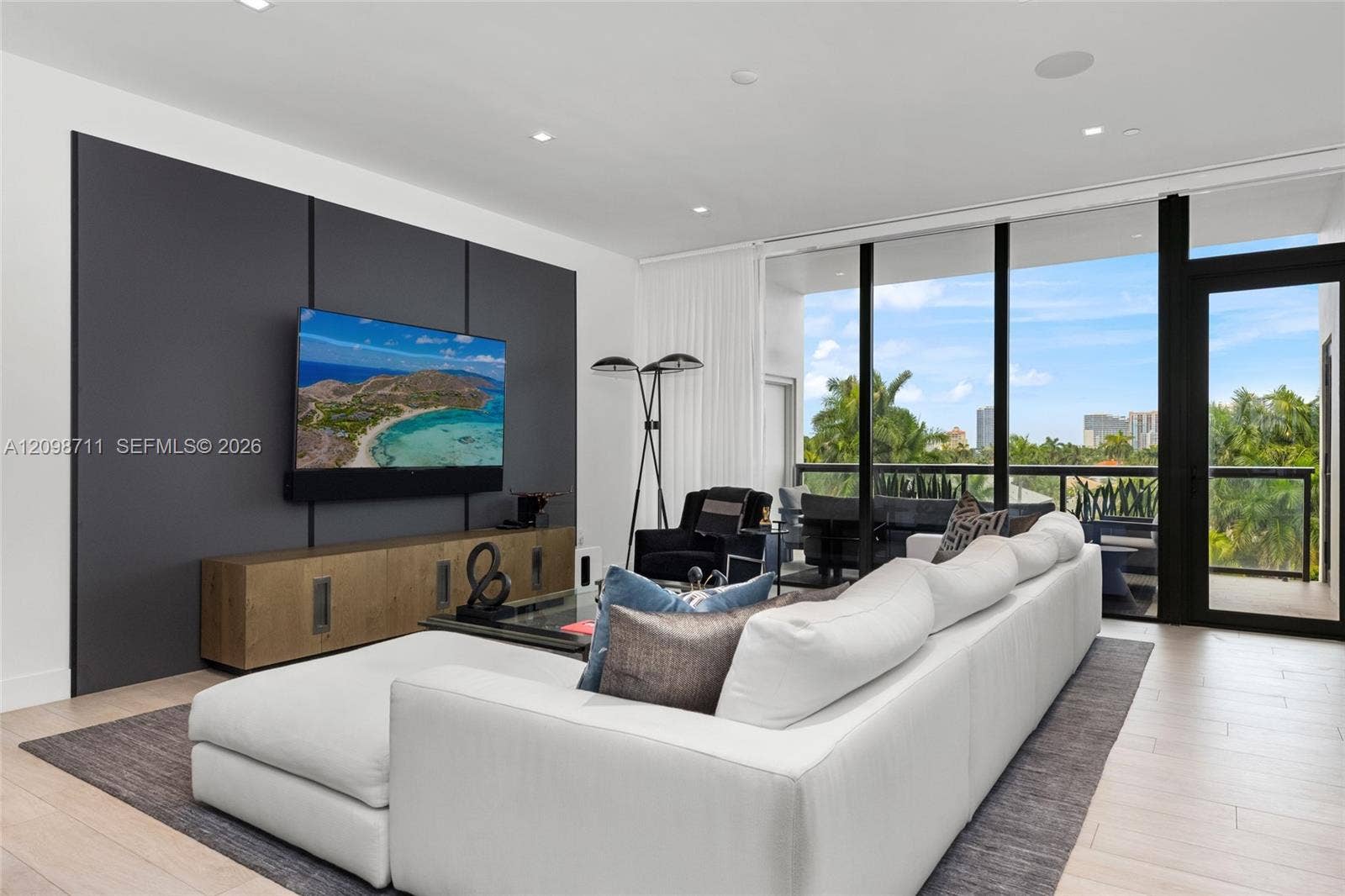 30 Isle Of Venice Drive, #PH3, Fort Lauderdale, FL 33301 Photo 25