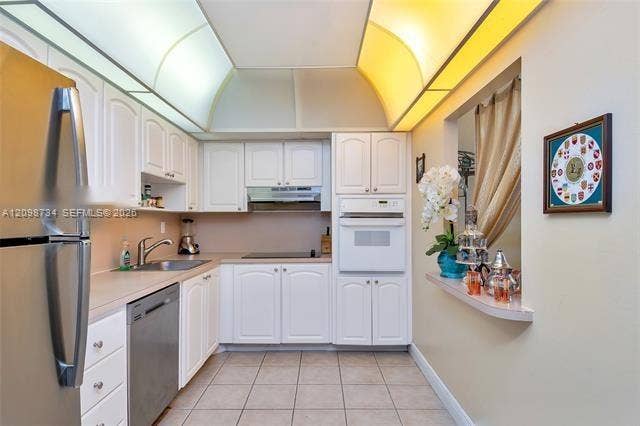 19390 Collins Avenue, #1624, Sunny Isles Beach, FL 33160 Photo 4
