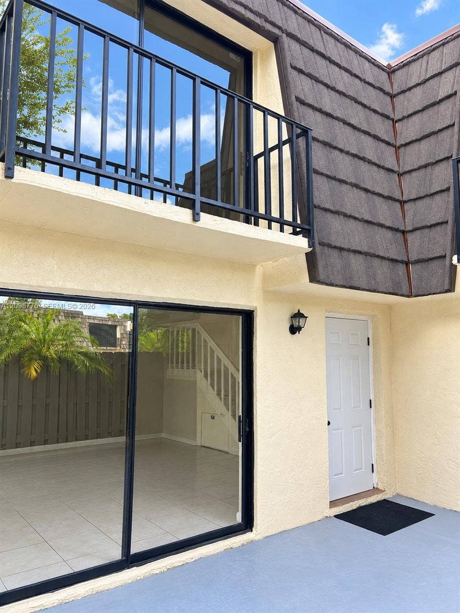 1714 Forest Lakes Circle, #C, West Palm Beach, FL 33406 Photo 3