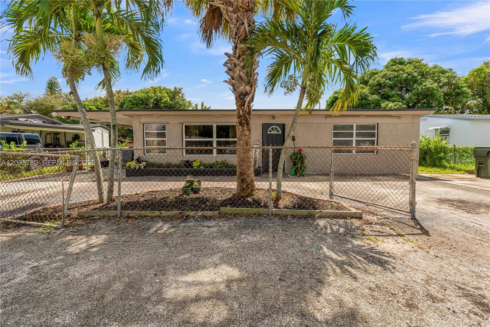 2308 NW 13th Court, Fort Lauderdale, FL 33311 Photo 5