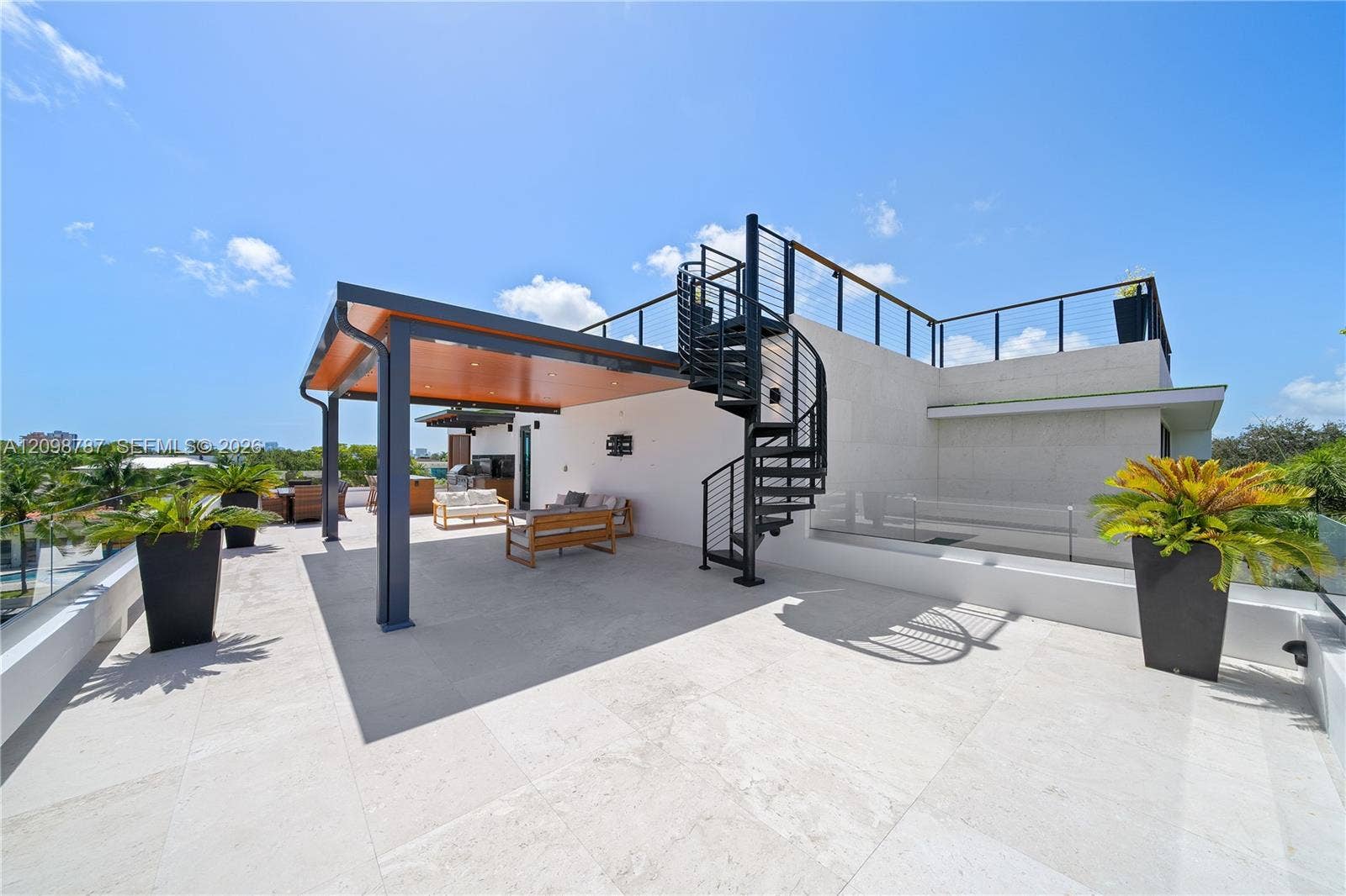13145 Coronado Drive, North Miami, FL 33181 Rooftop Minigolf