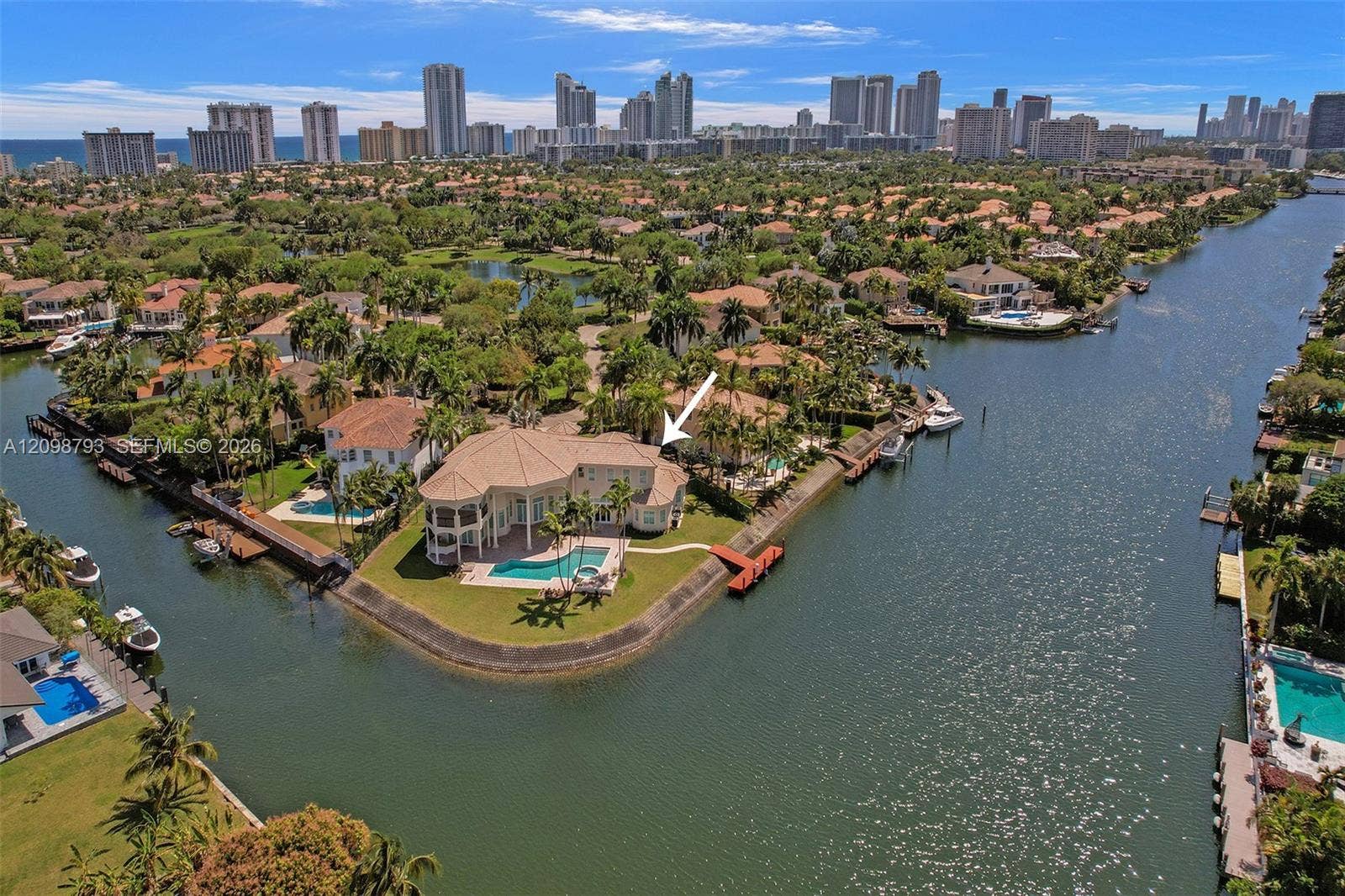 1130 Harbor Court, Hollywood, FL 33019 Photo 11