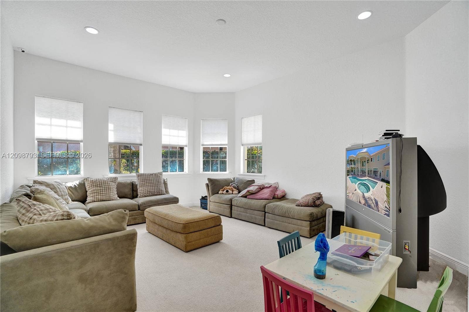 1130 Harbor Court, Hollywood, FL 33019 Photo 25