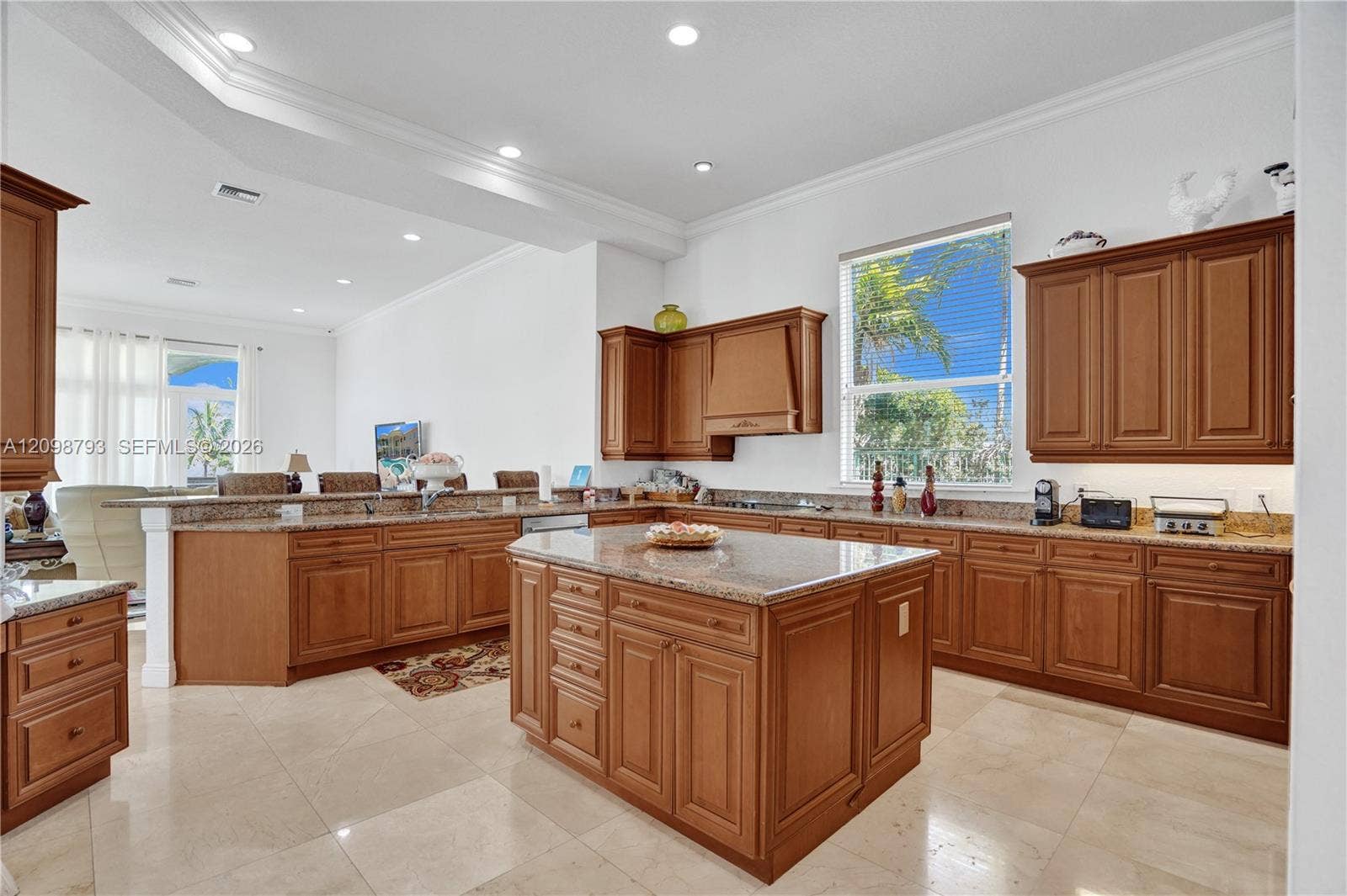 1130 Harbor Court, Hollywood, FL 33019 Photo 38