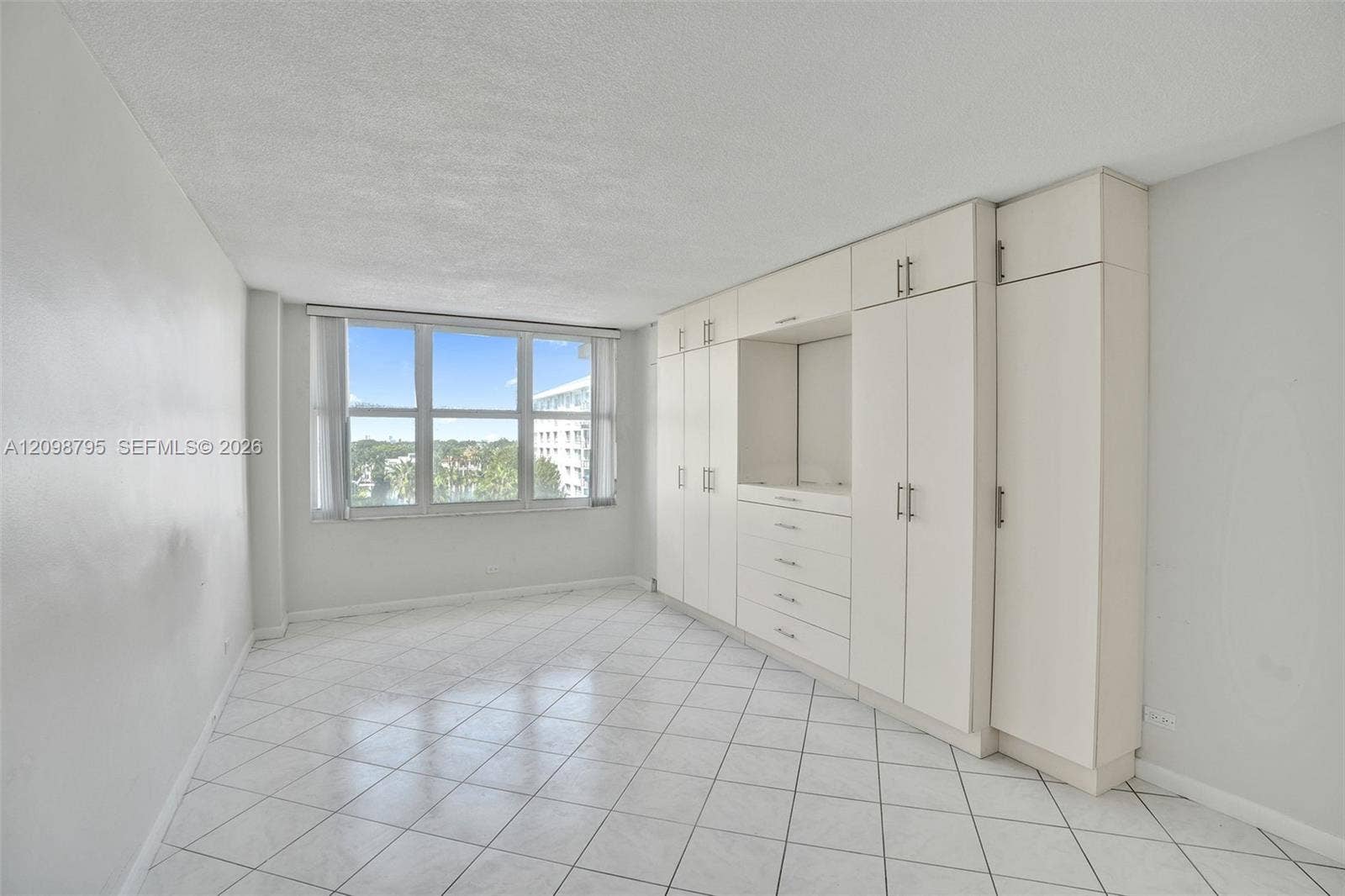 5601 Collins Avenue, #620, Miami Beach, FL 33140 Photo 12