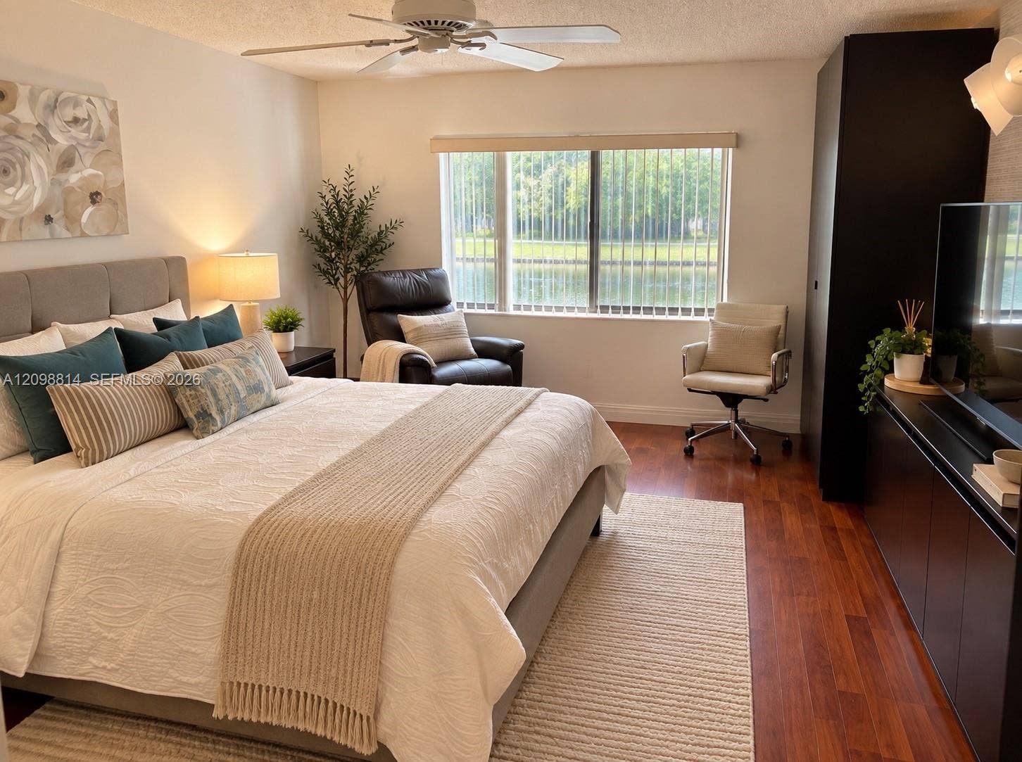 341 Lakeview Drive, #104, Weston, Weston, FL 33326 Photo 3