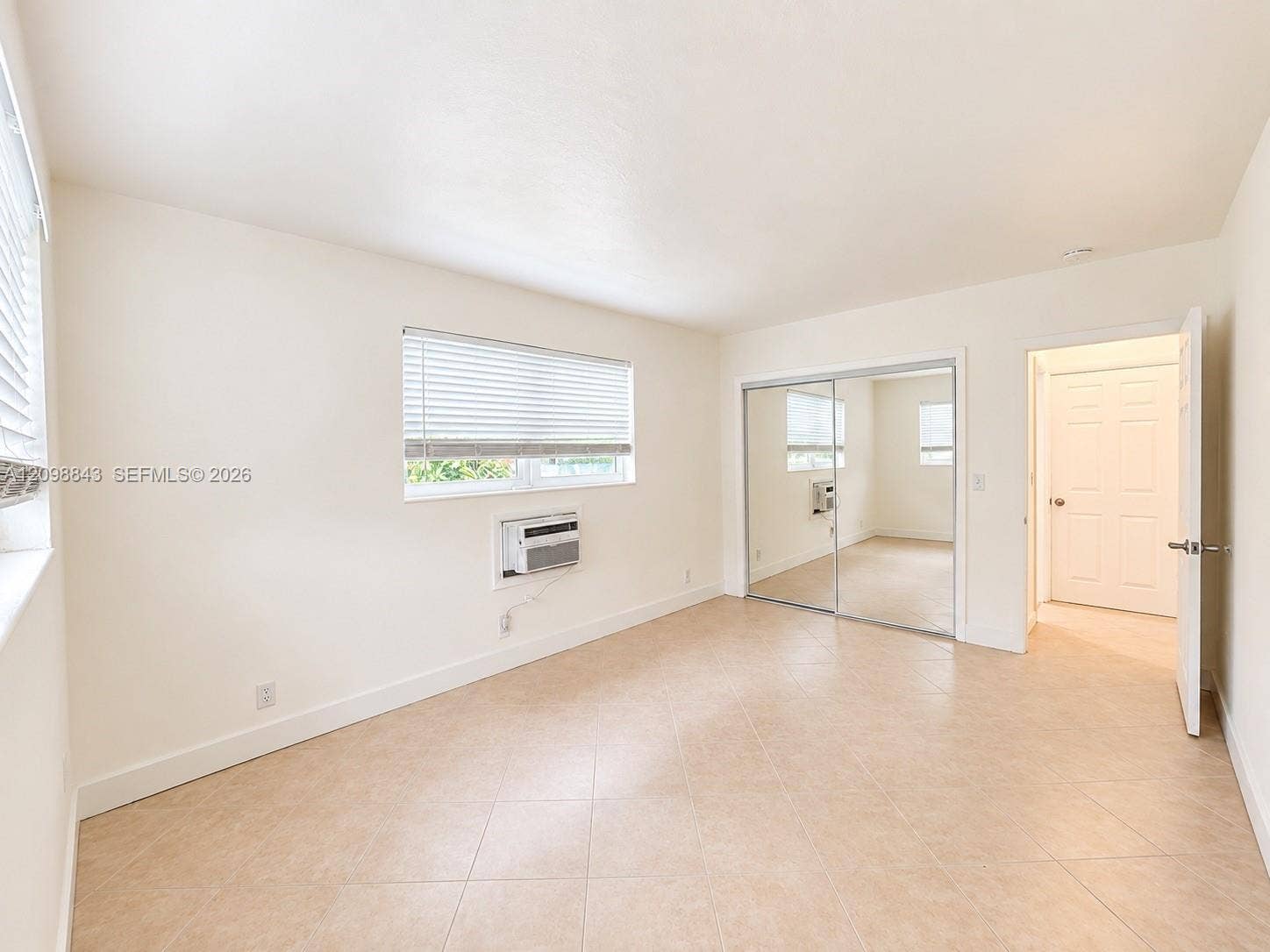 101 SE 9th Street, #8, Hallandale Beach, Hallandale Beach, FL 33009 Photo 7