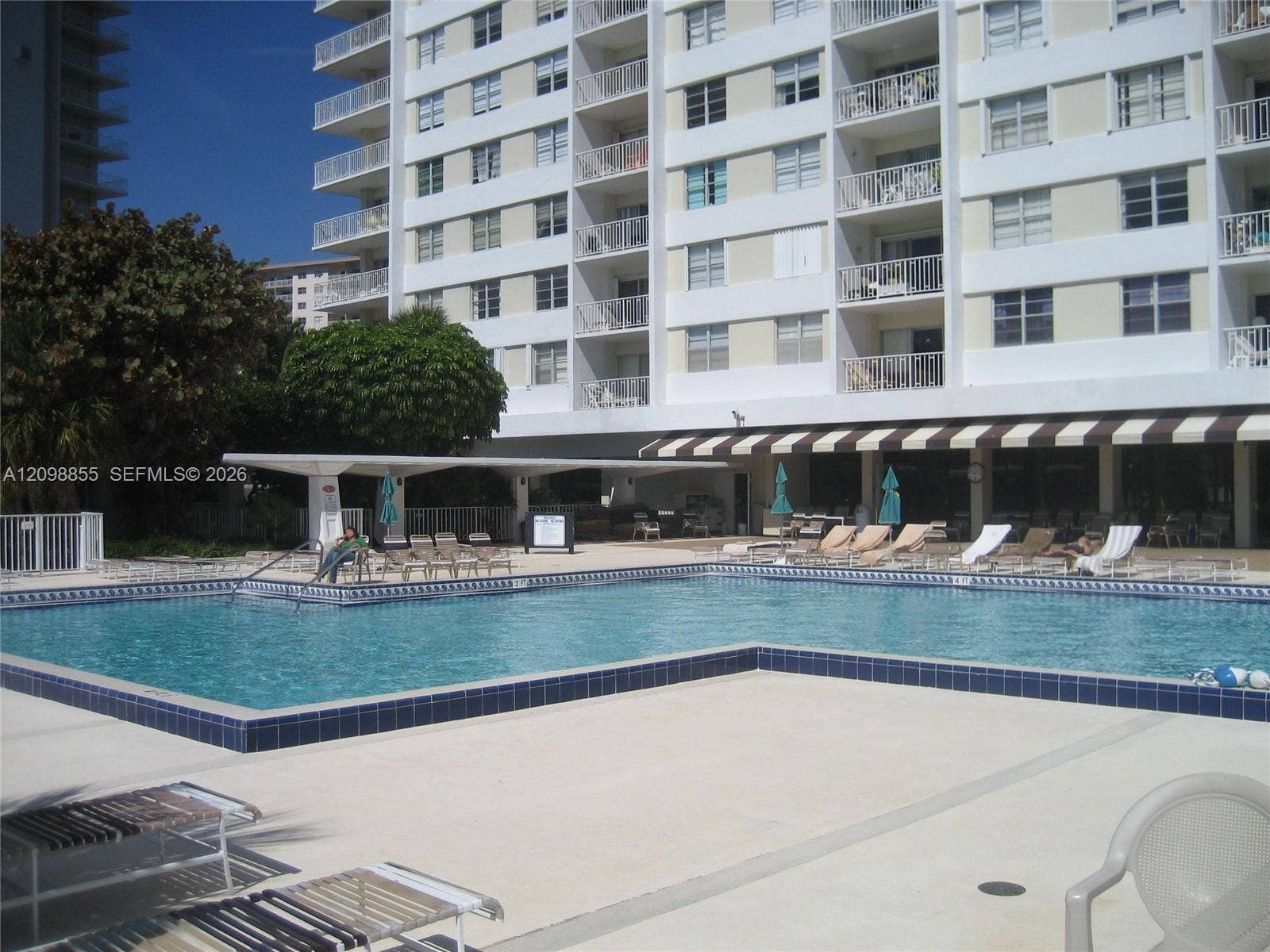 300 Bayview Drive, #PH11, Sunny Isles Beach, FL 33160 Photo 18