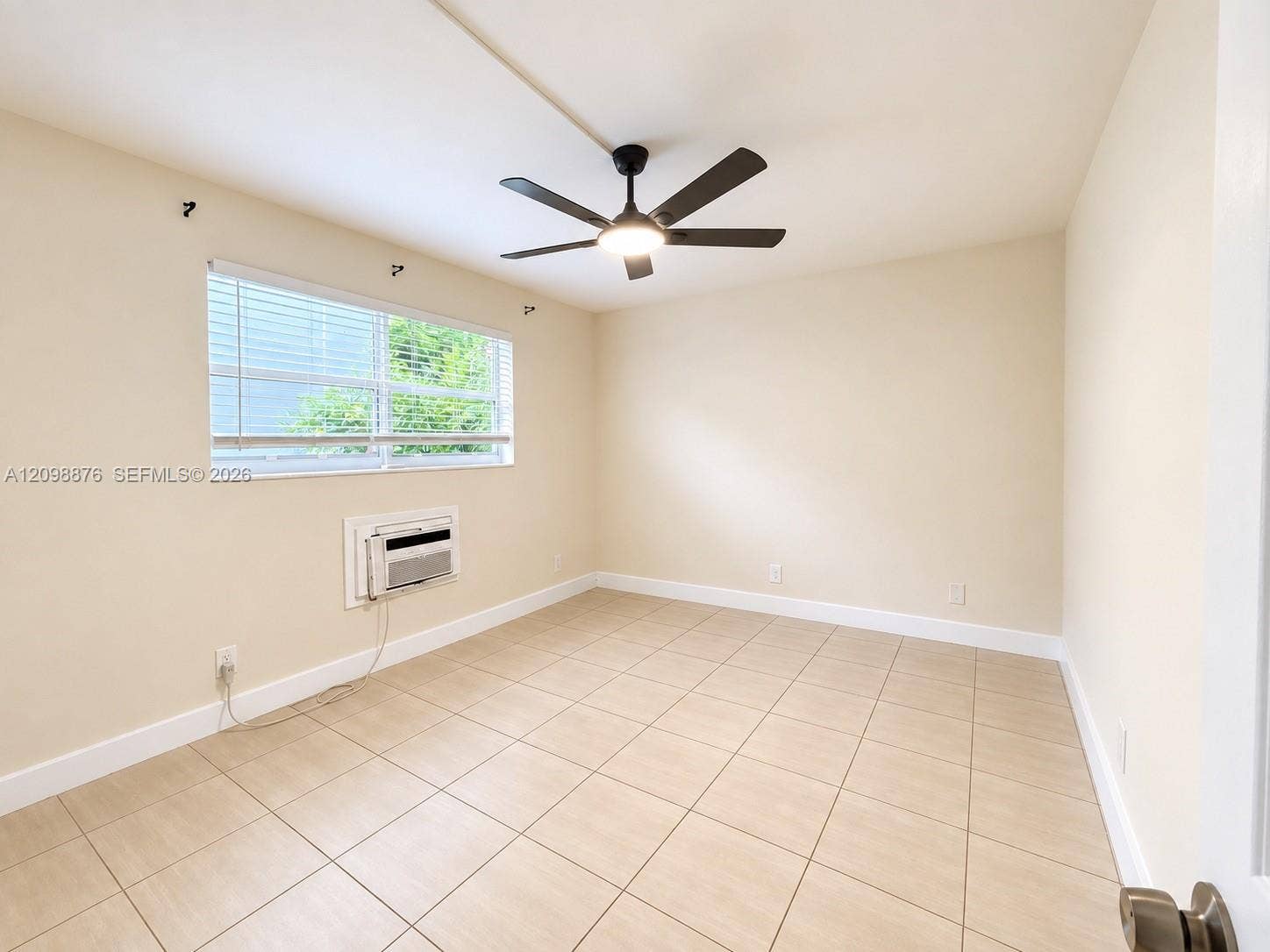 101 SE 9th Street, #6, Hallandale Beach, Hallandale Beach, FL 33009 Photo 9
