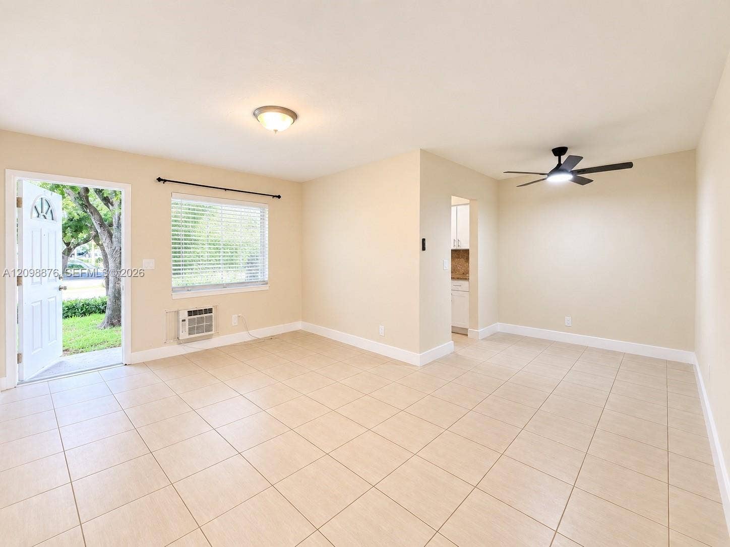 101 SE 9th Street, #6, Hallandale Beach, Hallandale Beach, FL 33009 Photo 4