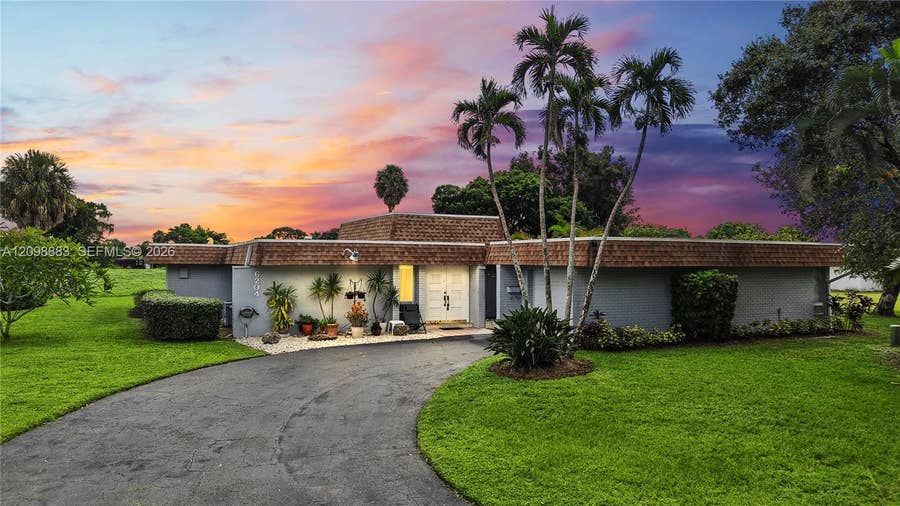 Property photo for 6204 Jacaranda Circle, Tamarac, FL