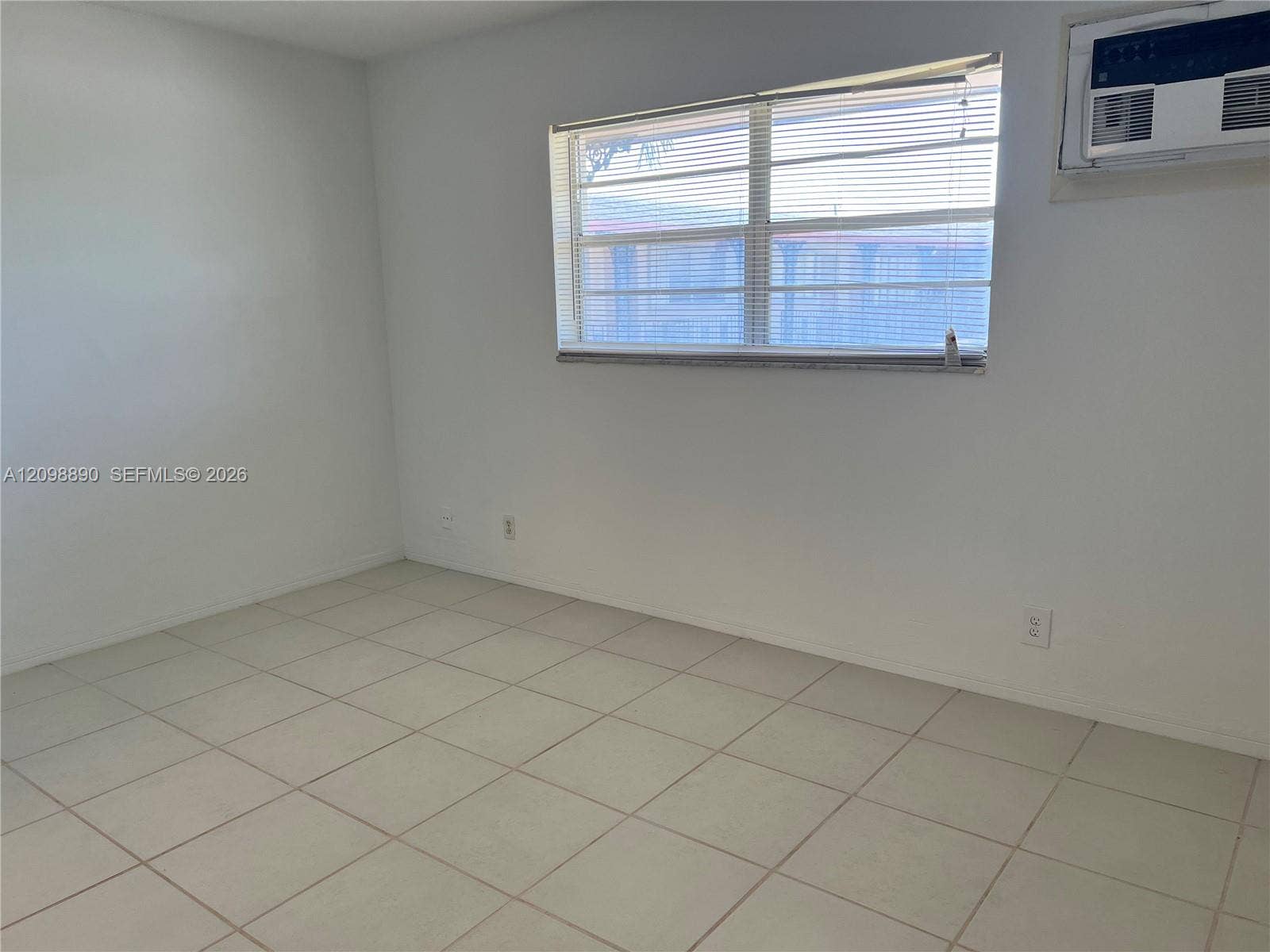 5300 Hollywood Boulevard, #10, Hollywood, Hollywood, FL 33021 Photo 10