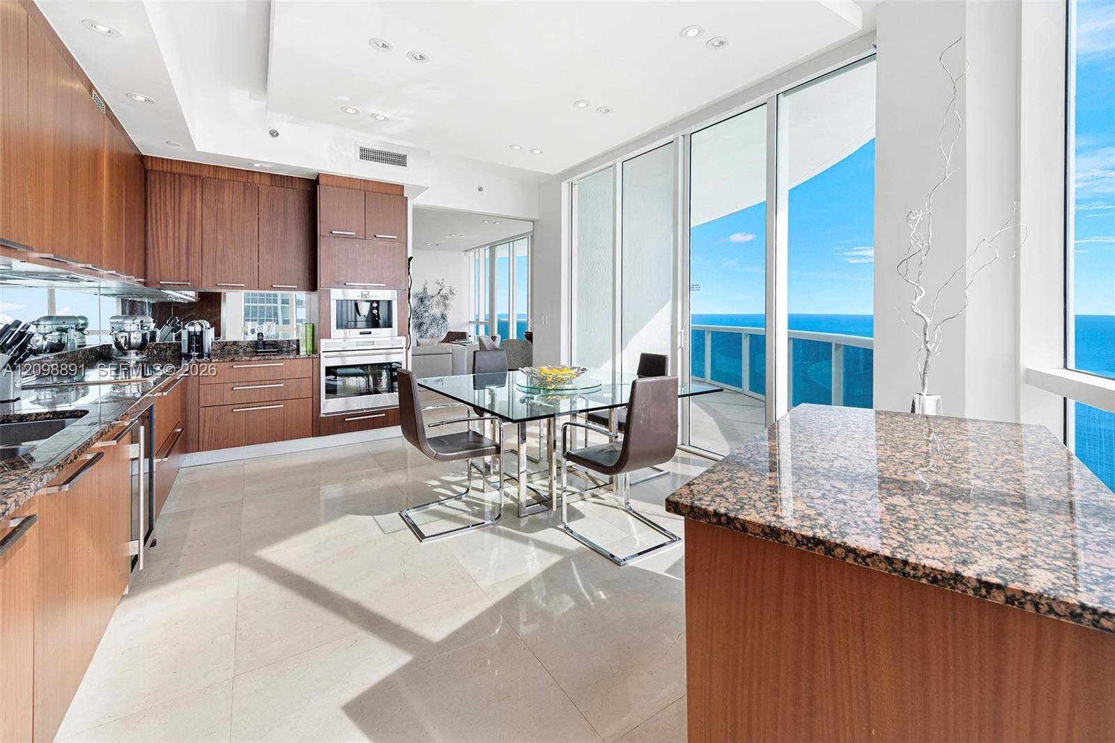 15901 Collins Avenue, #2801, Sunny Isles Beach, FL 33160 Photo 10
