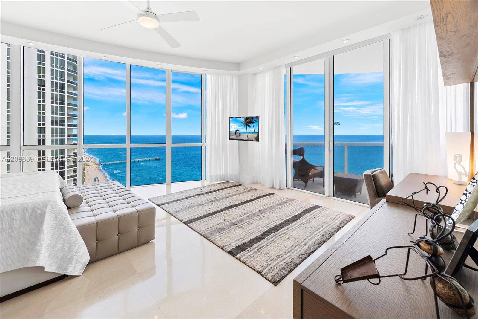 15901 Collins Avenue, #2801, Sunny Isles Beach, FL 33160 Photo 26