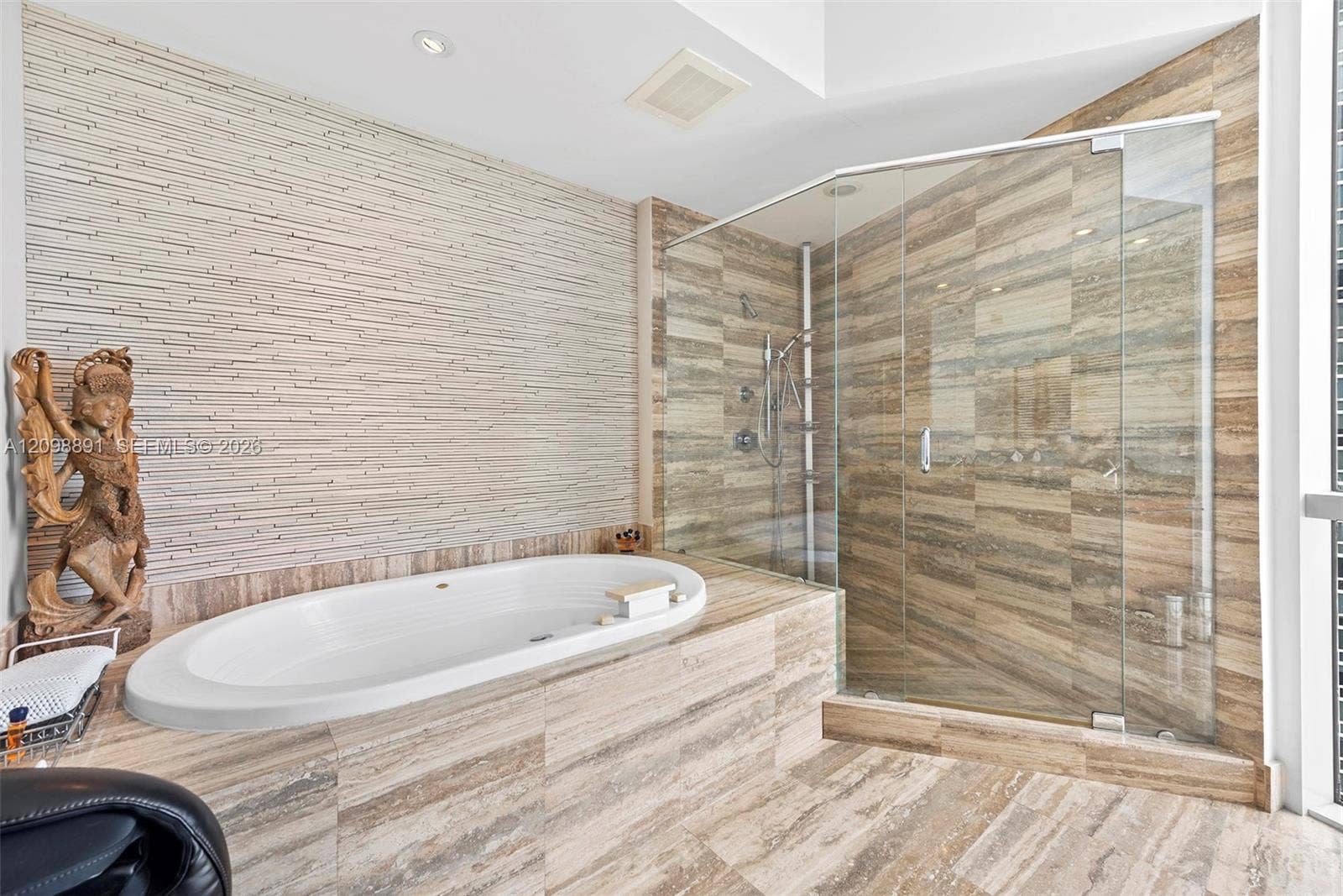15901 Collins Avenue, #2801, Sunny Isles Beach, FL 33160 Photo 30