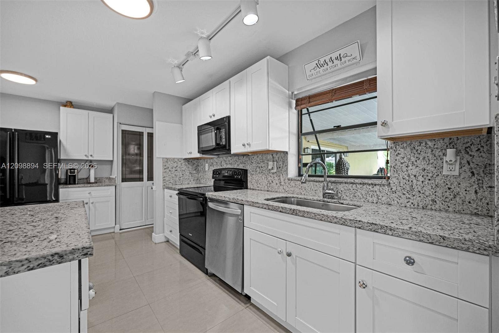 230 N 67th Avenue, Hollywood, FL 33024 Photo 11