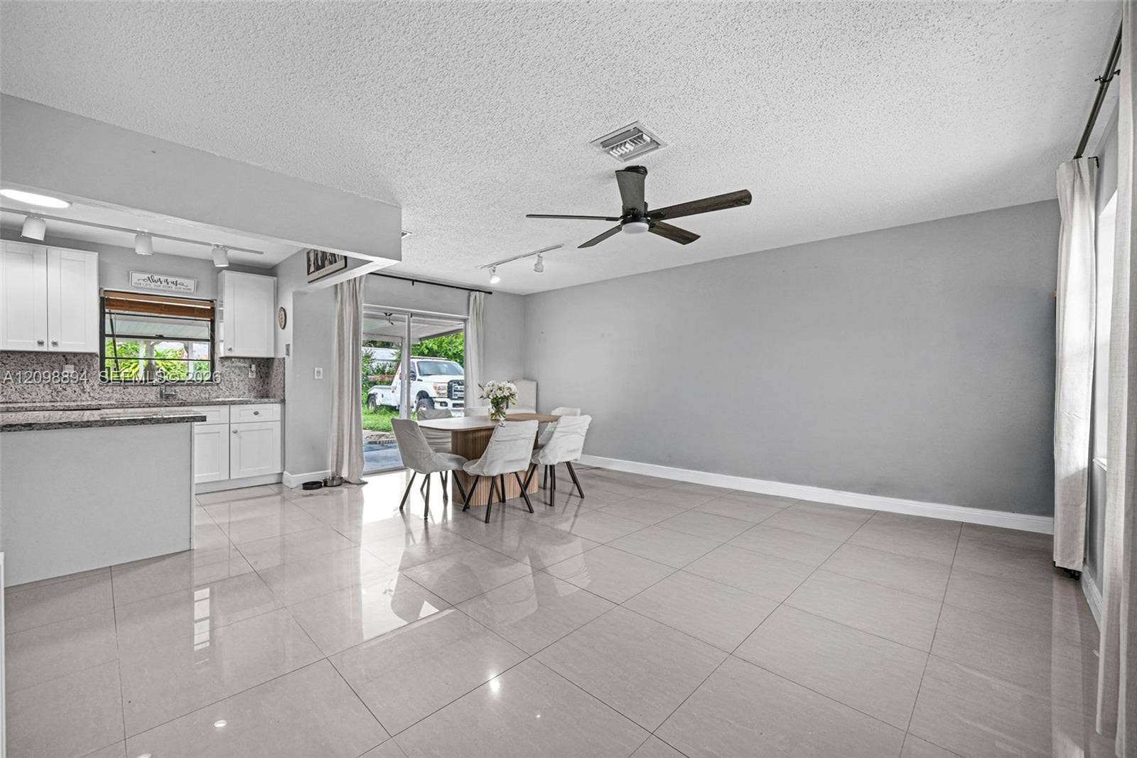 230 N 67th Avenue, Hollywood, FL 33024 Photo 7