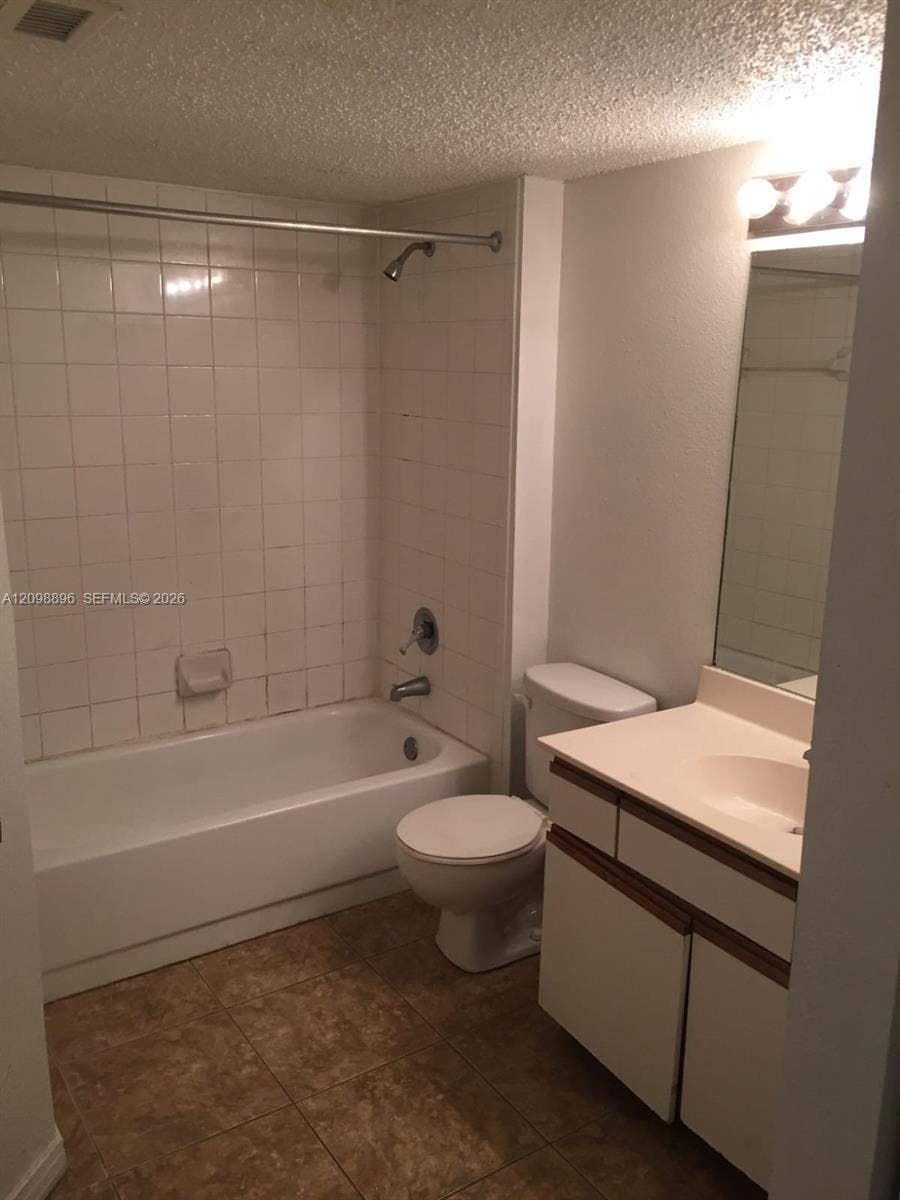4055 W Mcnab Road, #H112, Pompano Beach, FL 33069 Photo 9