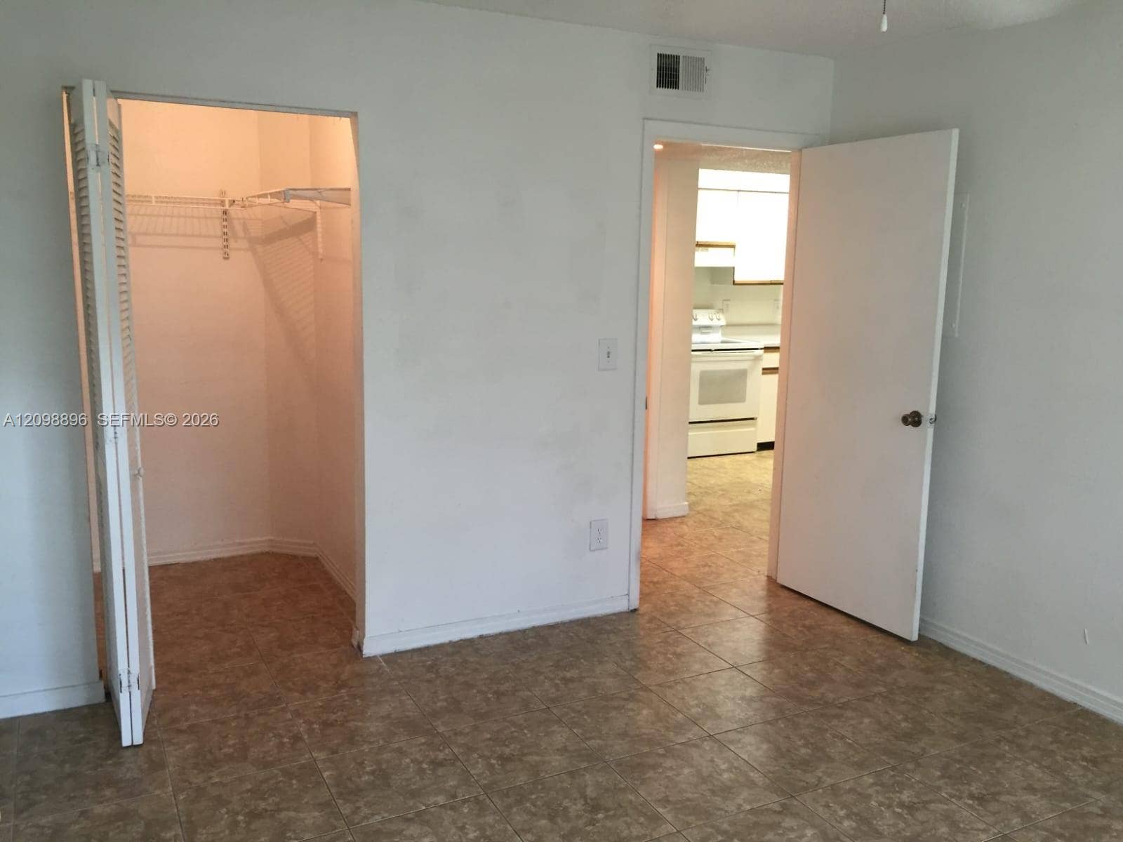 4055 W Mcnab Road, #H112, Pompano Beach, FL 33069 Photo 13