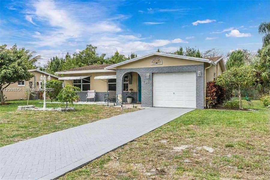 Property photo for 4871 NW 13th Avenue, Deerfield Beach, FL