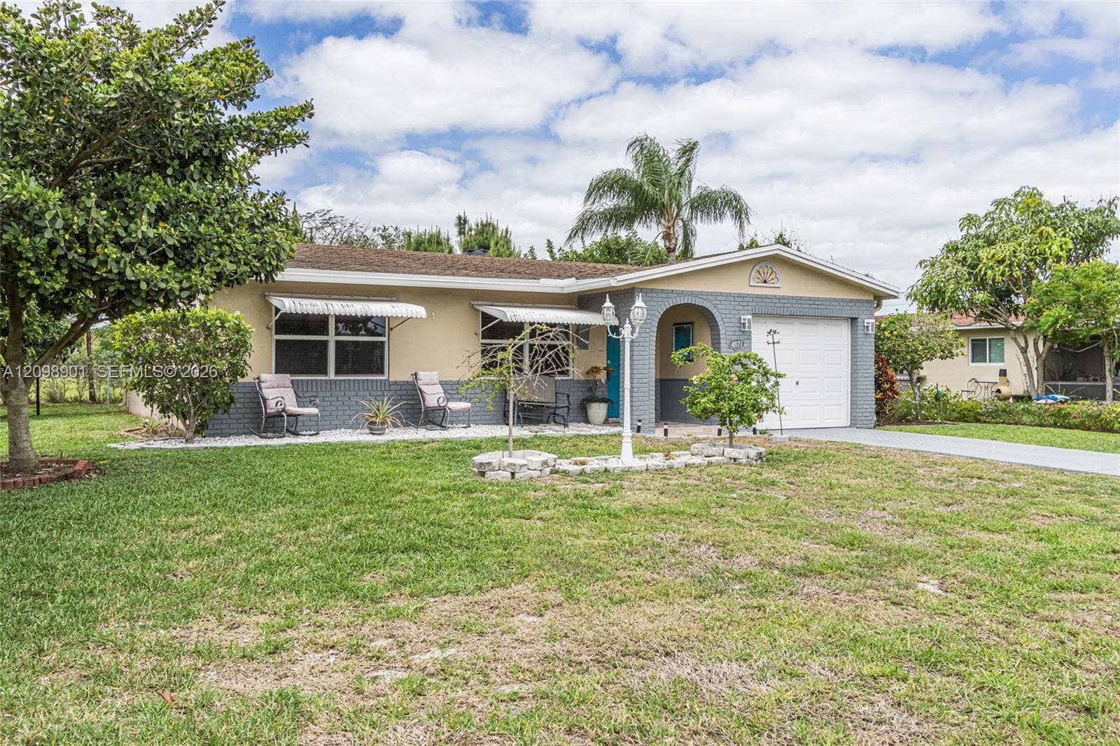 4871 NW 13th Avenue, Deerfield Beach, FL 33064 Photo 3