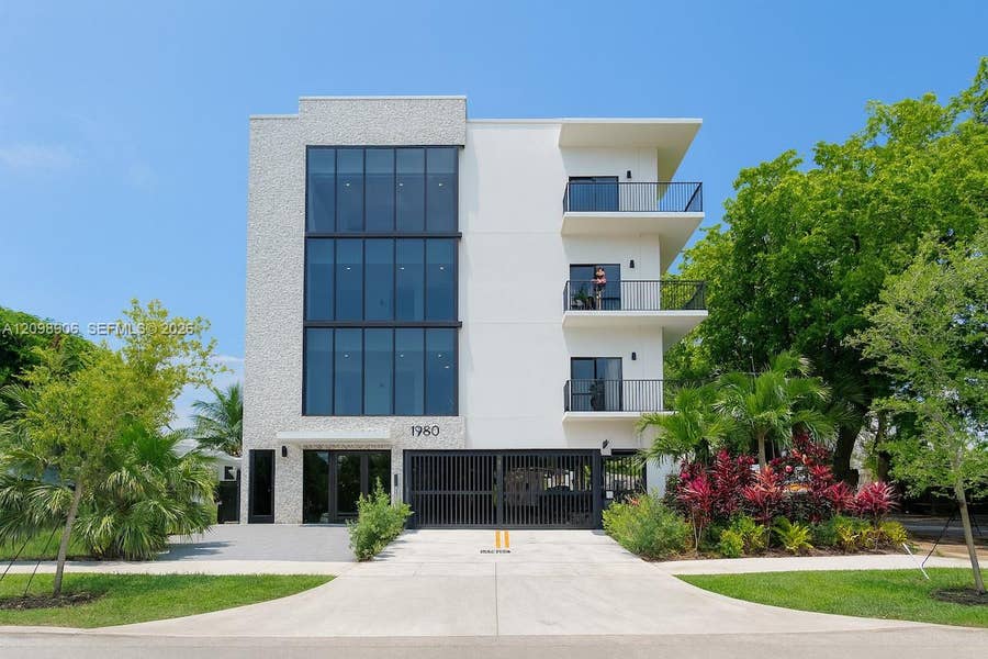 Property photo for 1950 Fletcher Street, #401, Hollywood, FL