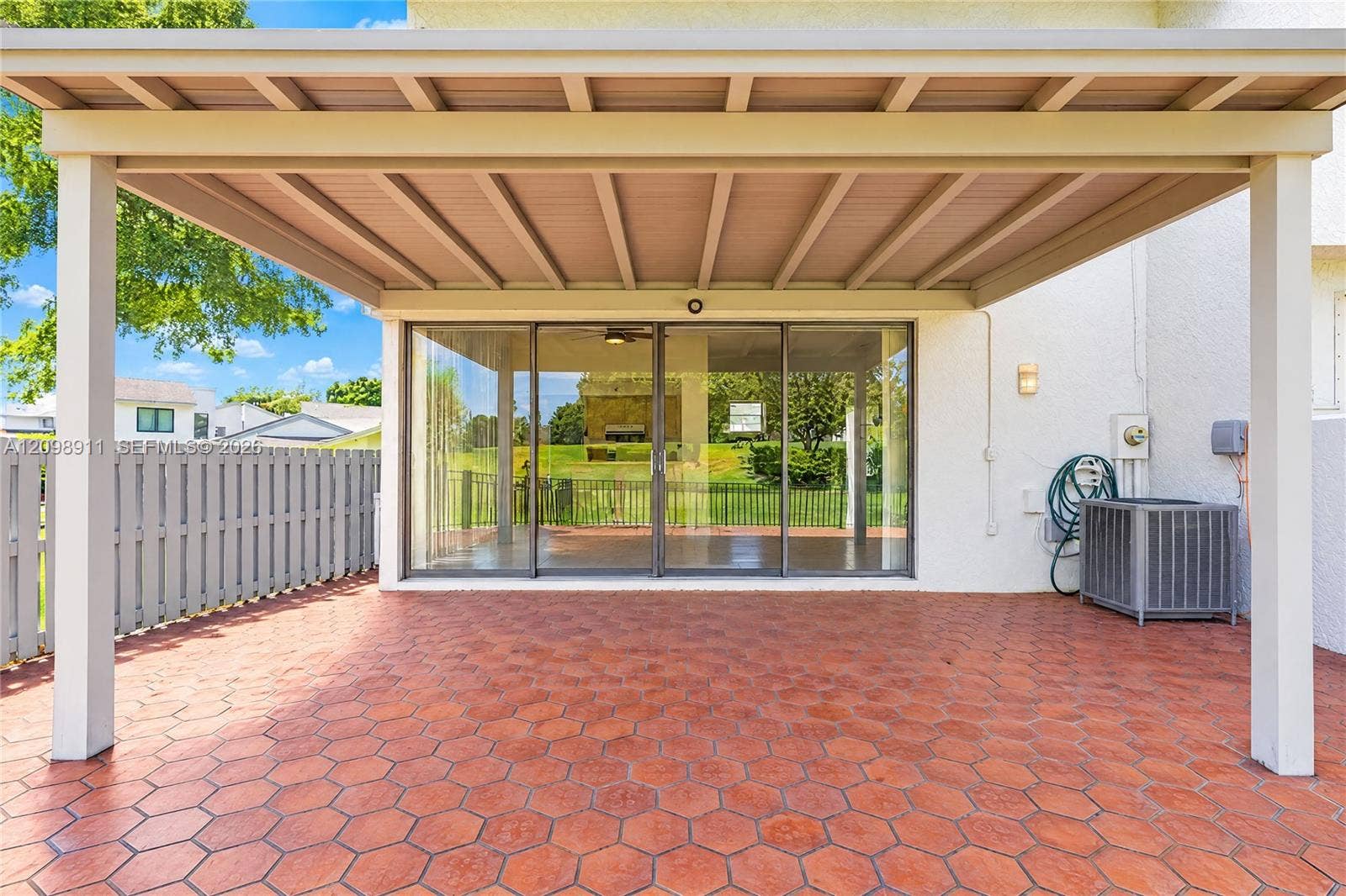 735 NW 105th Place, #C3, Miami, FL 33172 Photo 15