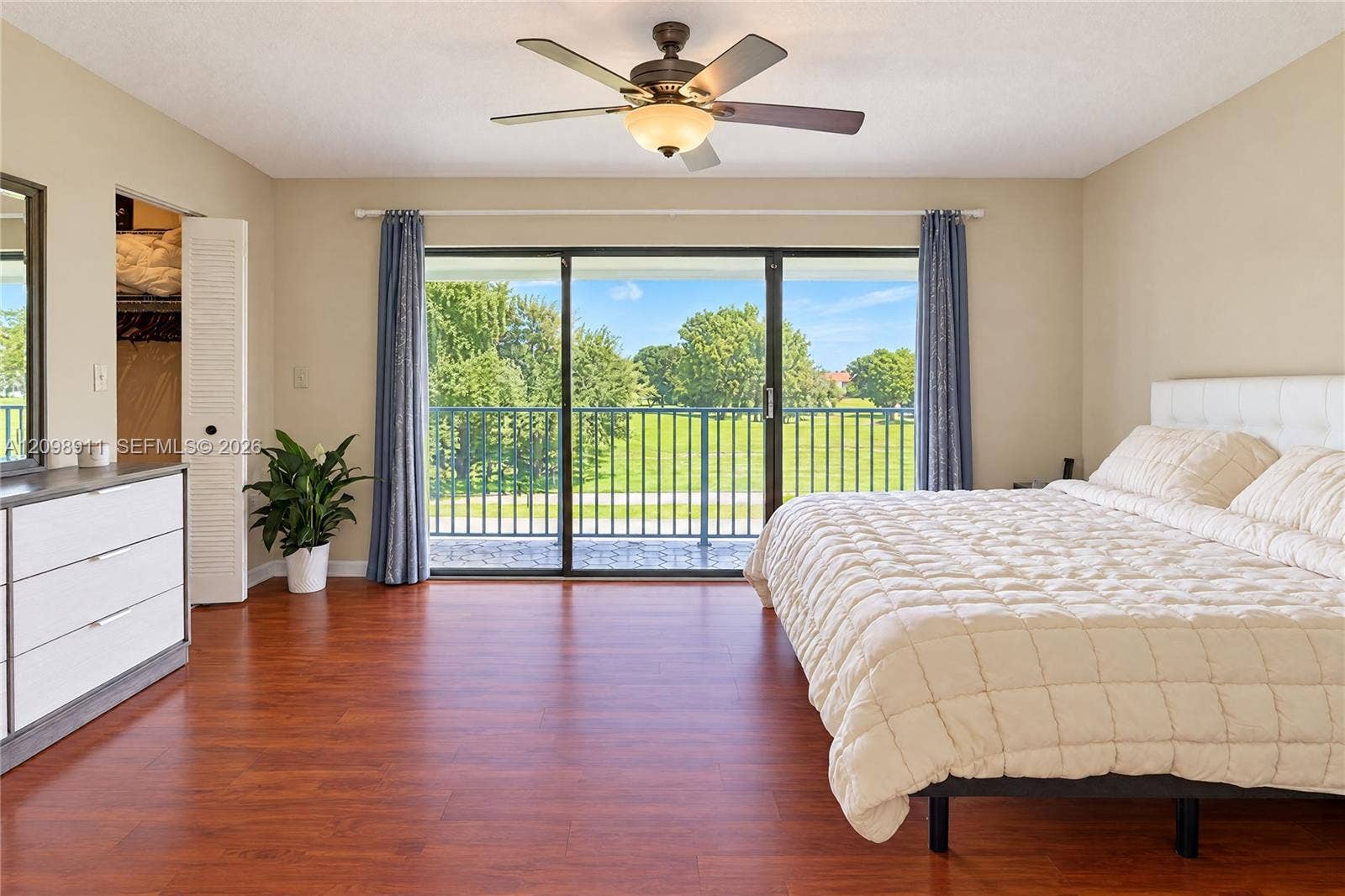 735 NW 105th Place, #C3, Miami, FL 33172 Photo 3