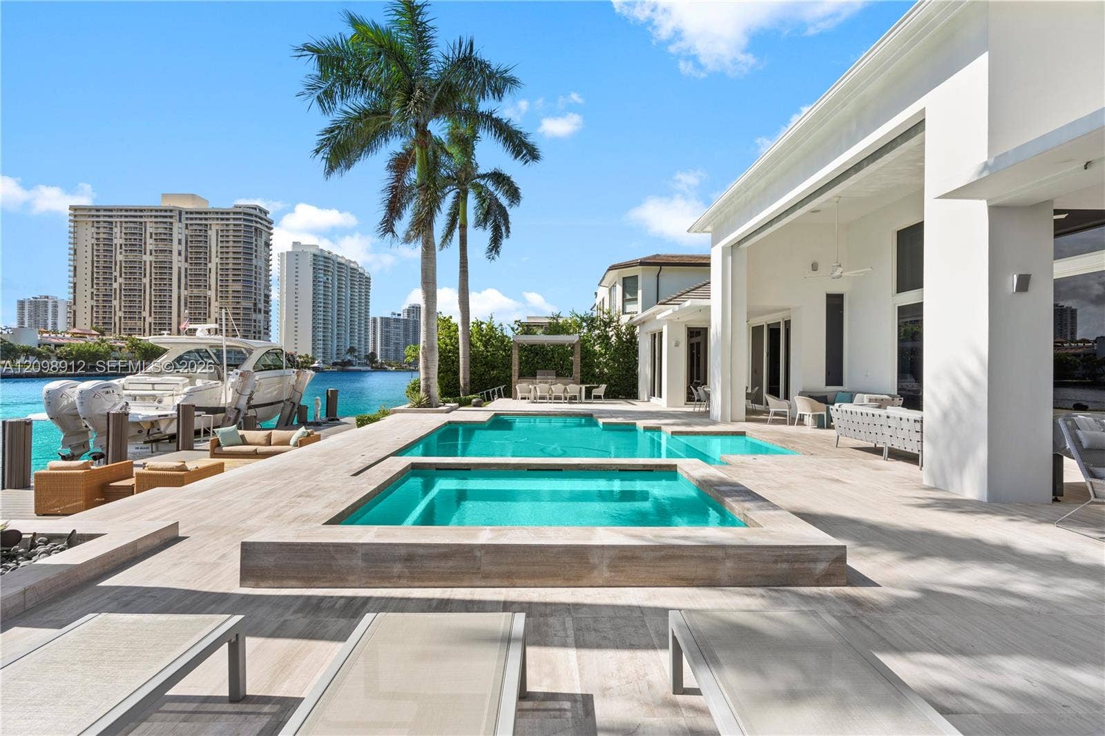 224 S Island, Golden Beach, FL 33160 Photo 14