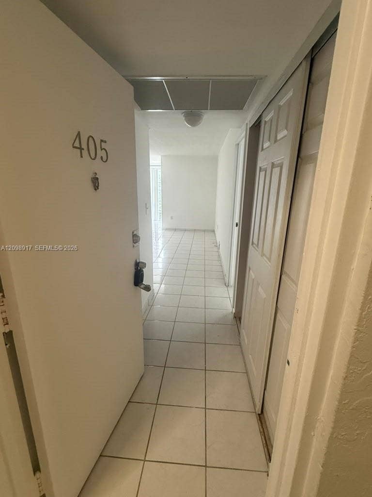 17560 Atlantic Boulevard, #405, Sunny Isles Beach, Sunny Isles Beach, FL 33160 Photo 14