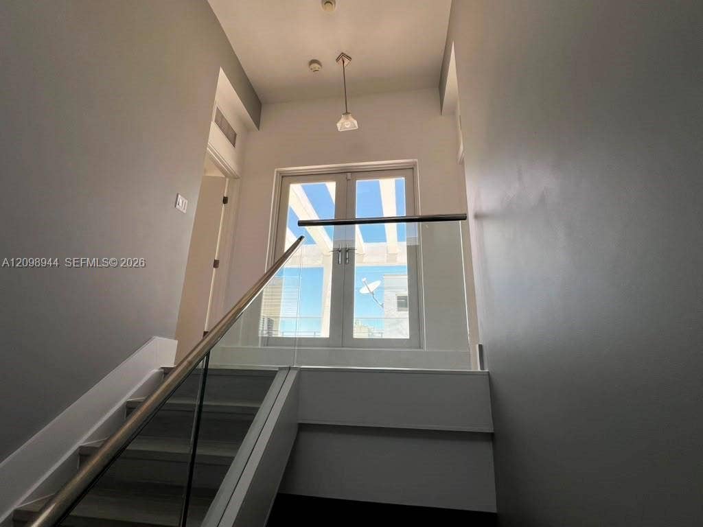 18975 Atlantic Boulevard, Sunny Isles Beach, FL 33160 Photo 37