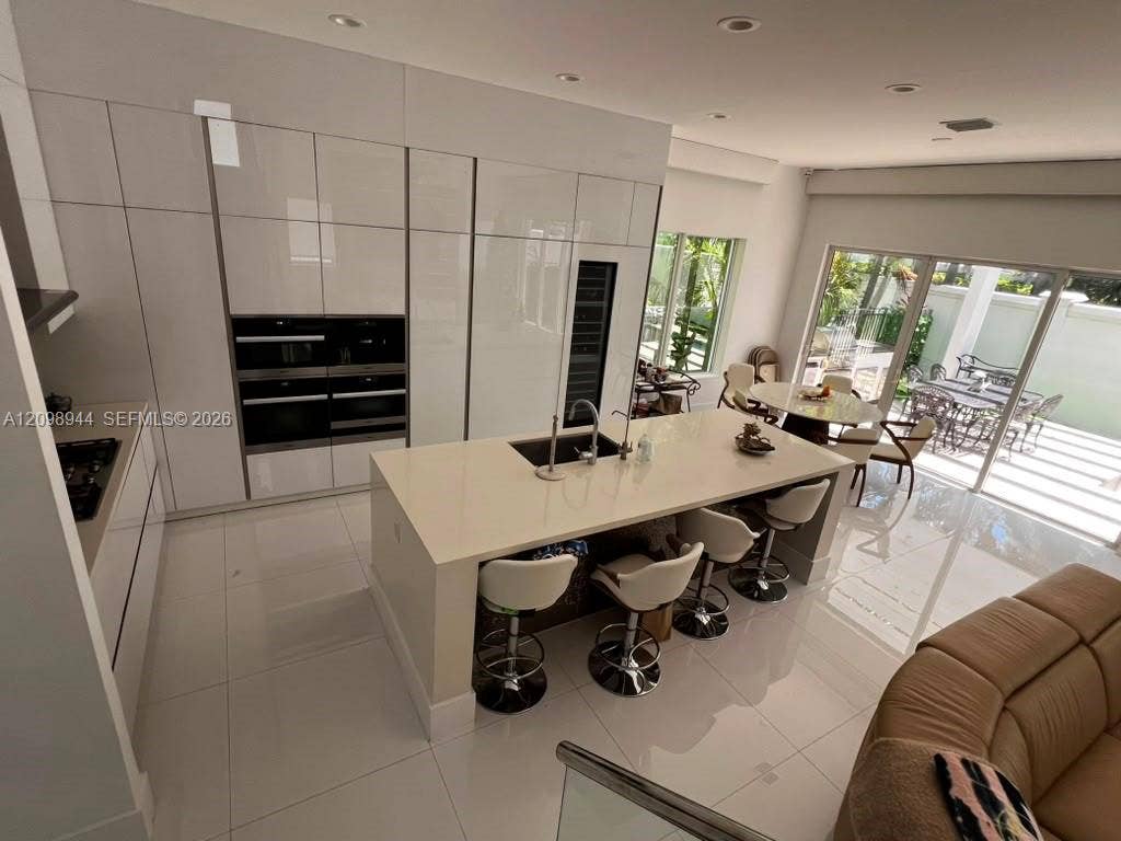 18975 Atlantic Boulevard, Sunny Isles Beach, FL 33160 Photo 22