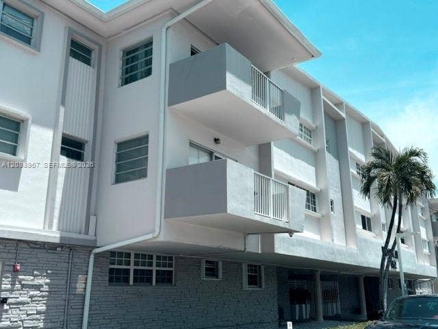 Property photo for 462 Golden Isles Drive, #203, Hallandale Beach, FL