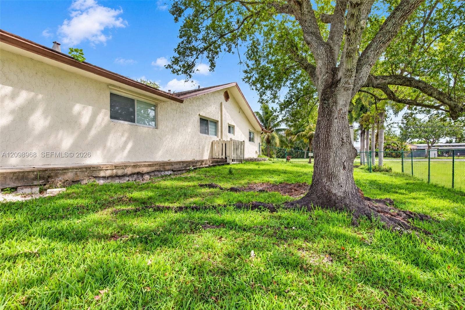 16110 Stirling Road, Southwest Ranches, FL 33331 Photo 77