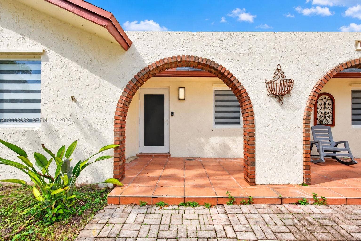 16110 Stirling Road, Southwest Ranches, FL 33331 Photo 3