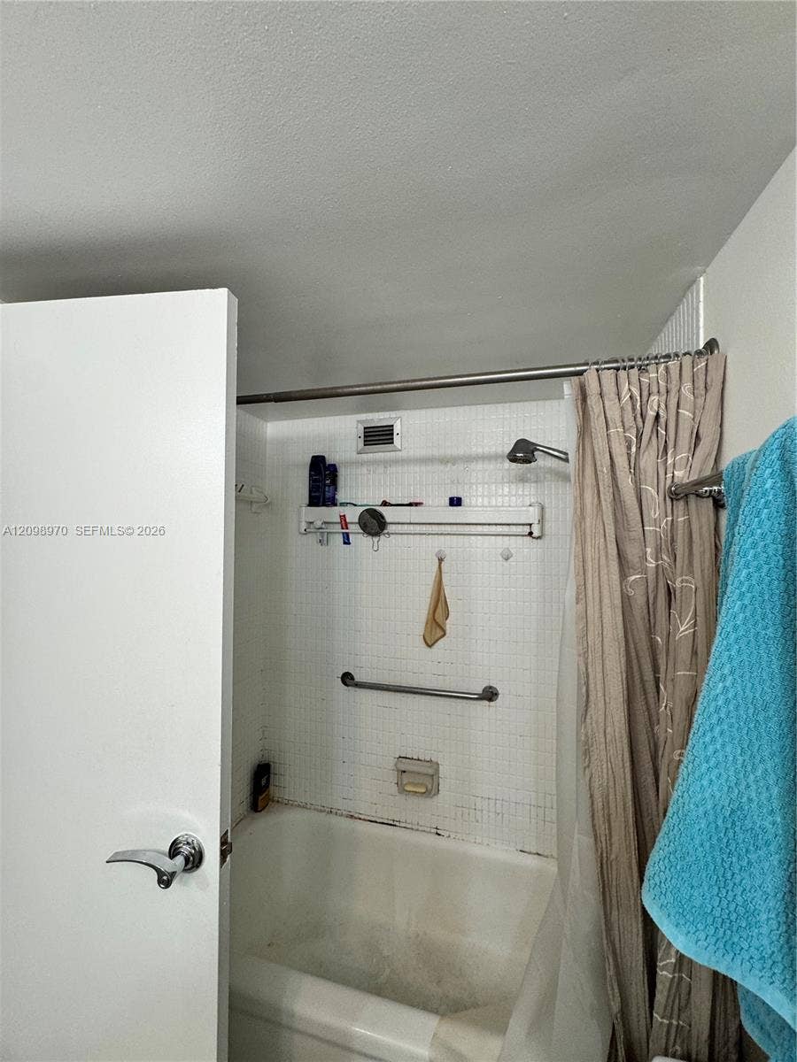 701 Three Islands Boulevard, #103, Hallandale Beach, FL 33009 Photo 10