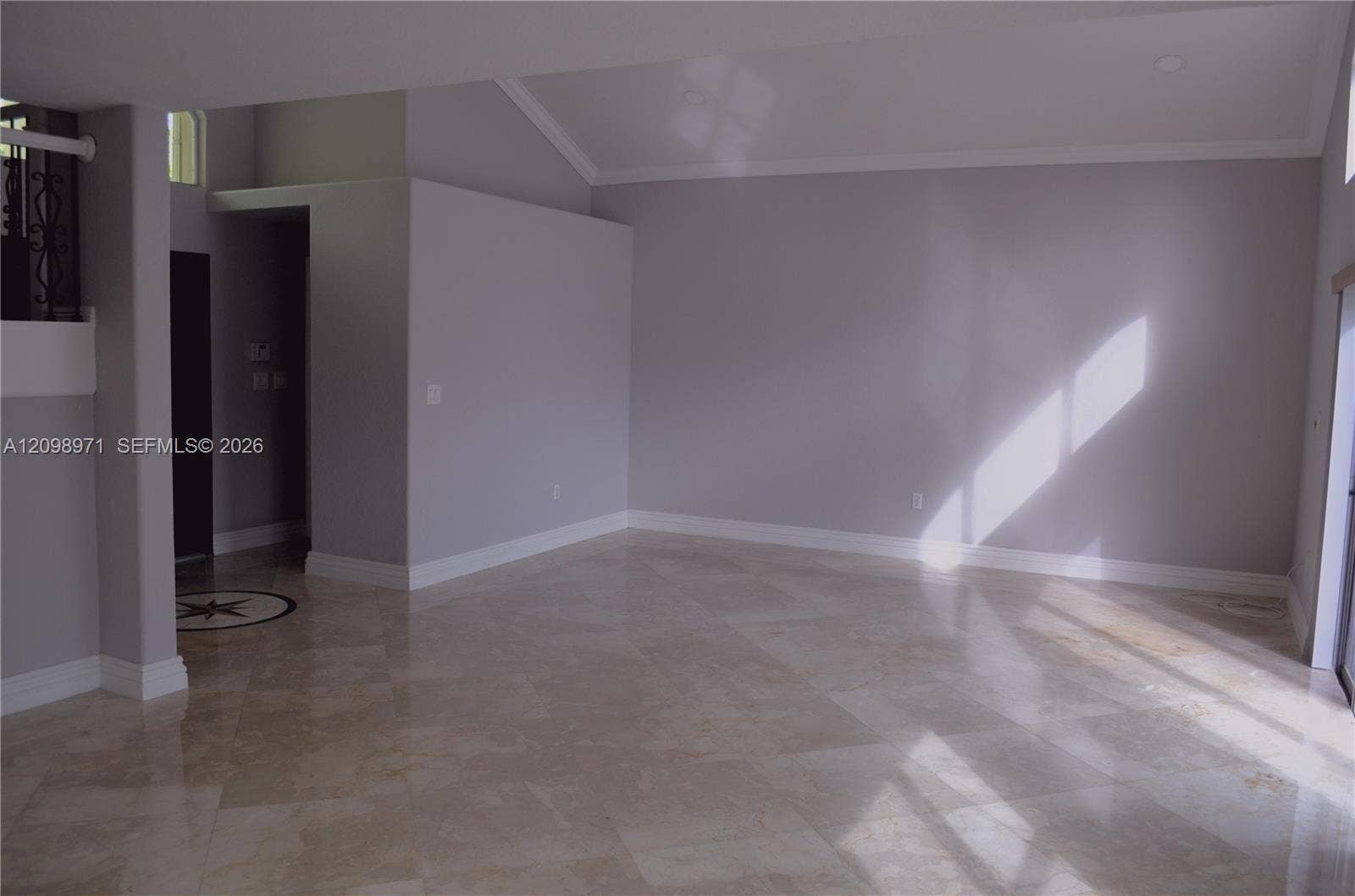 Pembroke Pines, FL 33029 Photo 4