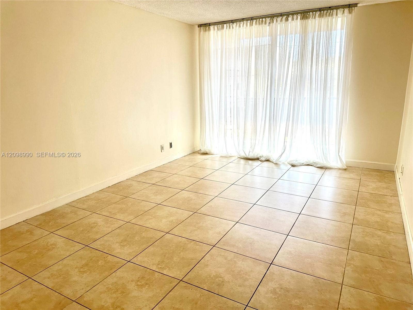 2101 Atlantic Shores Boulevard, #408, Hallandale Beach, Hallandale Beach, FL 33009 master bedroom
